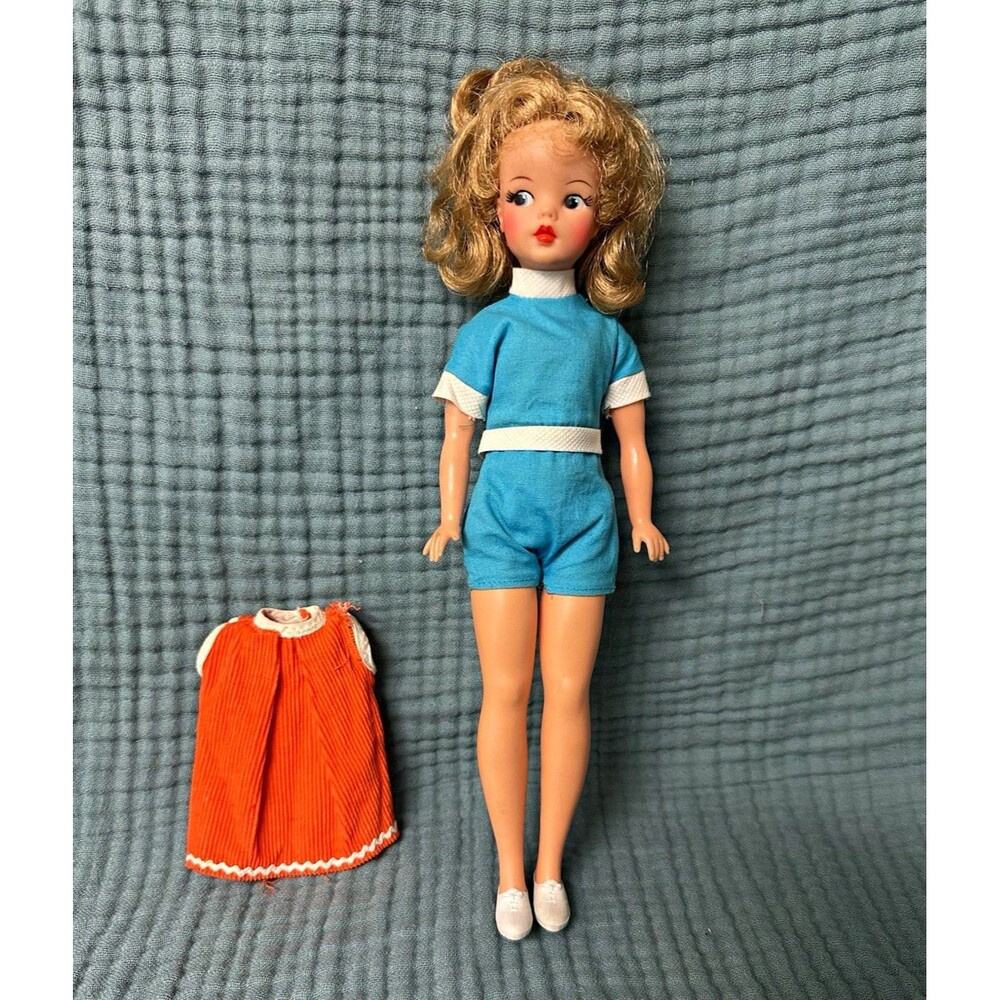 Tammy Ideal Blonde Blue-Eyed Doll w/ Outfit Shoes Removable